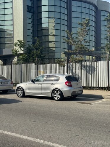 BMW 120 2005, 260,000 km - 2.0 л - Bakı