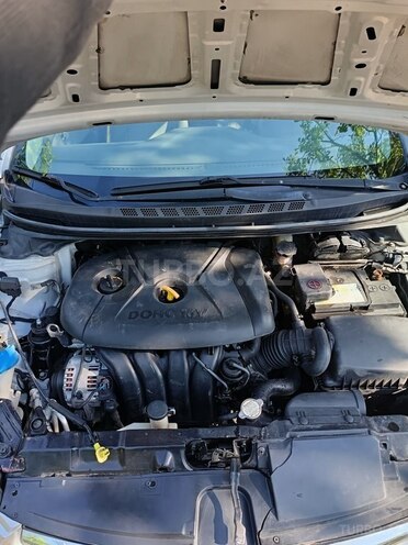 Hyundai Elantra 2015, 163,468 km - 1.8 l - Qazax