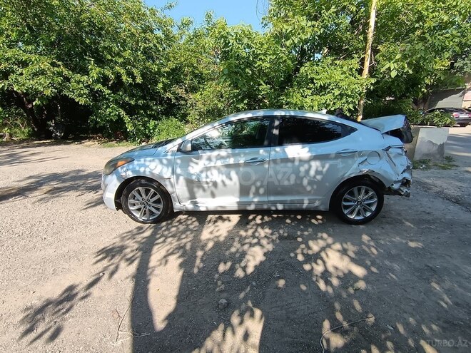 Hyundai Elantra 2015, 163,468 km - 1.8 l - Qazax