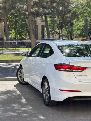 Hyundai Elantra 2018, 54,920 km - 2.0 l - Bakı