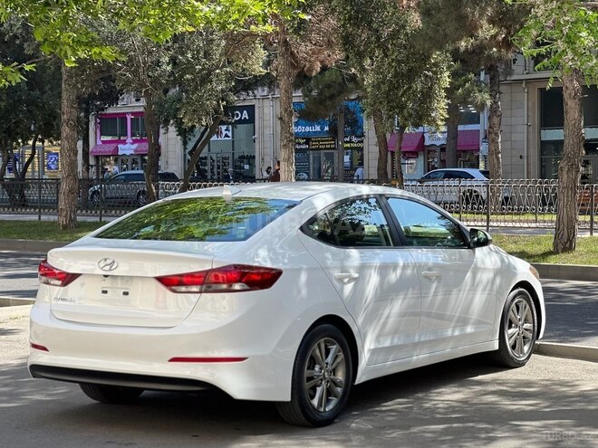 Hyundai Elantra 2018, 54,920 km - 2.0 l - Bakı