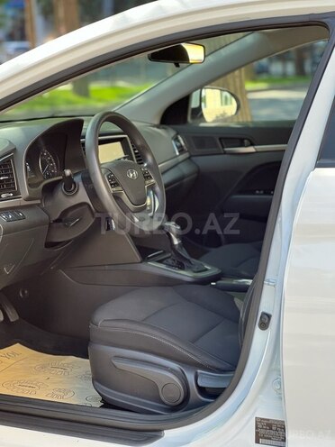 Hyundai Elantra 2018, 54,920 km - 2.0 l - Bakı