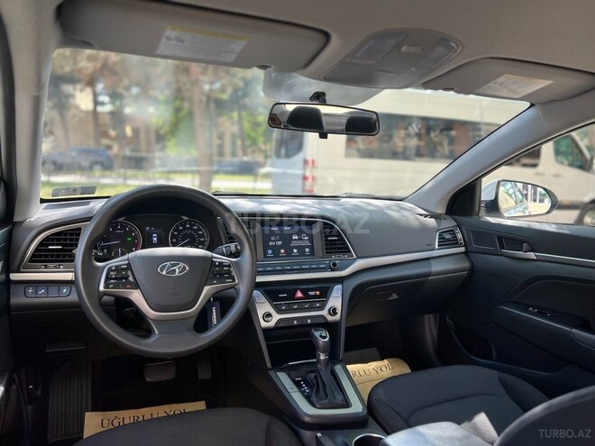 Hyundai Elantra 2018, 54,920 km - 2.0 l - Bakı