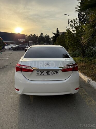 Toyota Corolla 2014, 188,000 km - 1.6 l - Bakı