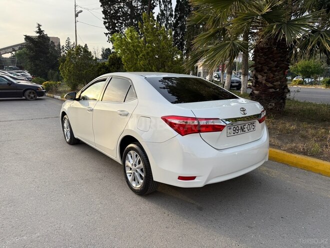 Toyota Corolla 2014, 188,000 km - 1.6 l - Bakı