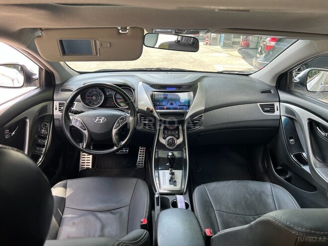 Hyundai Elantra 2013, 185,000 km - 1.6 l - İsmayıllı
