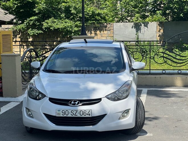 Hyundai Elantra 2013, 185,000 km - 1.6 l - İsmayıllı