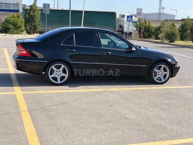 Mercedes C 180 2000, 260,042 km - 1.8 л - Bakı