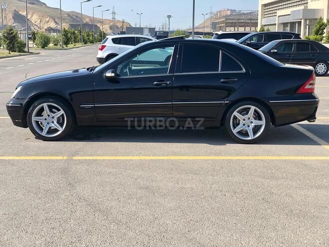 Mercedes C 180 2000, 260,042 km - 1.8 л - Bakı