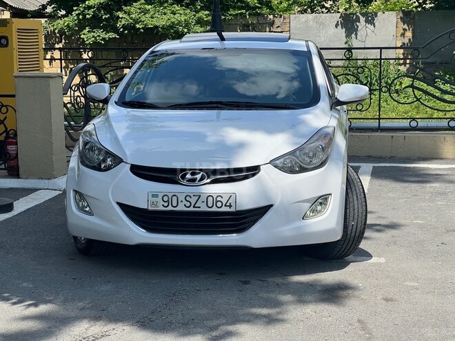 Hyundai Elantra 2013, 185,000 km - 1.6 l - İsmayıllı