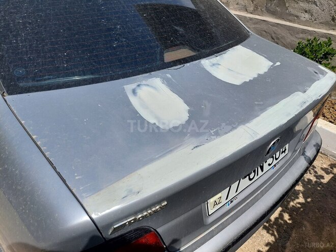 BMW 525 1999, 280,000 km - 2.5 л - Bakı
