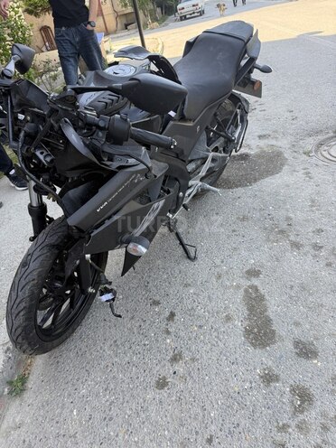 Yamaha R15S 2024, 1,300 km - 0.2 l - Bakı