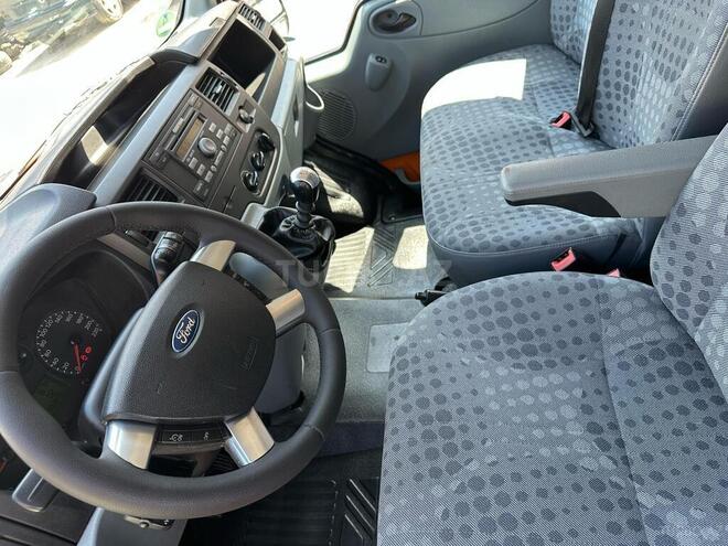 Ford Transit 2009, 233,000 km - 2.4 l - Bakı