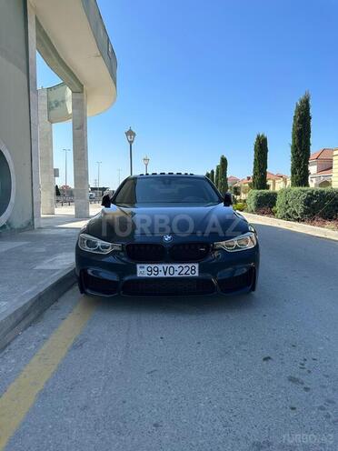 BMW 320-2