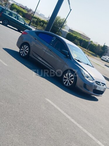 Hyundai Accent 2017, 178,459 km - 1.6 l - Bakı