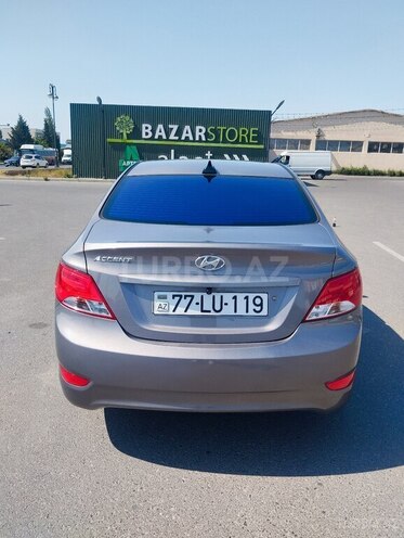 Hyundai Accent 2017, 178,459 km - 1.6 l - Bakı