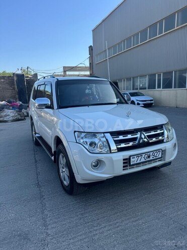 Mitsubishi Pajero 2008, 237,400 km - 3.0 л - Bakı