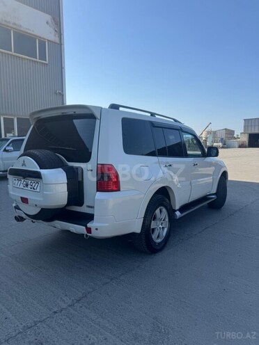 Mitsubishi Pajero 2008, 237,400 km - 3.0 л - Bakı