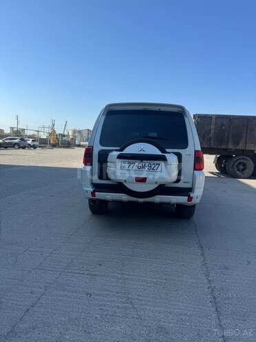 Mitsubishi Pajero 2008, 237,400 km - 3.0 л - Bakı