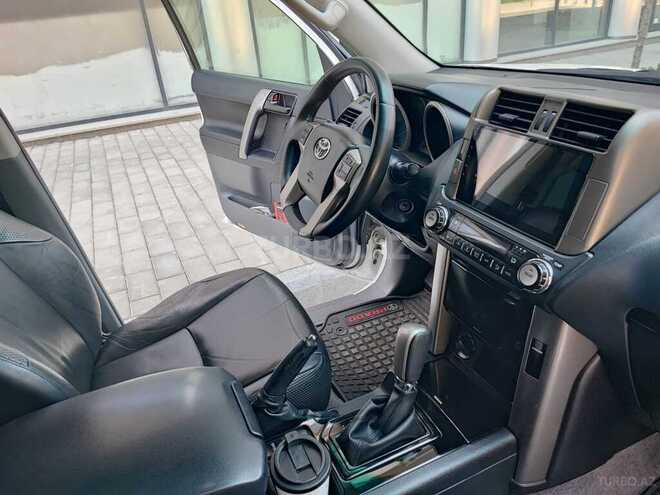 Toyota Land Cruiser Prado 2012, 123,000 km - 2.7 л - Bakı