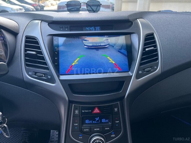 Hyundai Elantra 2015, 194,000 km - 1.8 л - Bakı