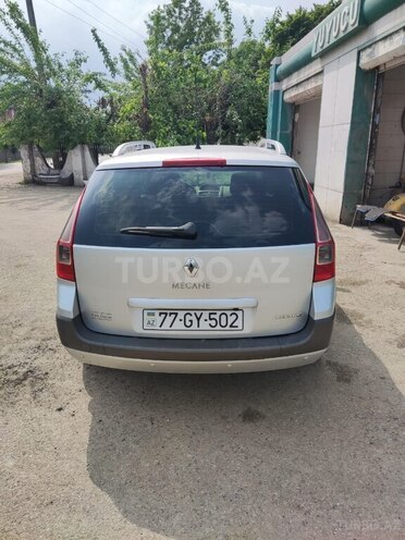 Renault Megane-2