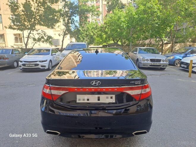 Hyundai Grandeur 2015, 178,000 km - 2.2 l - Bakı