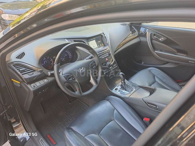 Hyundai Grandeur 2015, 178,000 km - 2.2 l - Bakı