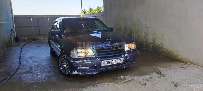 Mercedes C 220 d 2000, 742,000 km - 2.2 л - Bakı