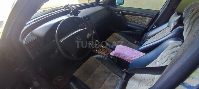 Mercedes C 220 d 2000, 742,000 km - 2.2 л - Bakı