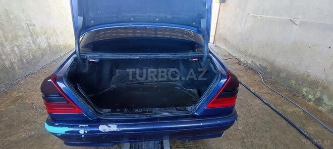 Mercedes C 220 d 2000, 742,000 km - 2.2 л - Bakı