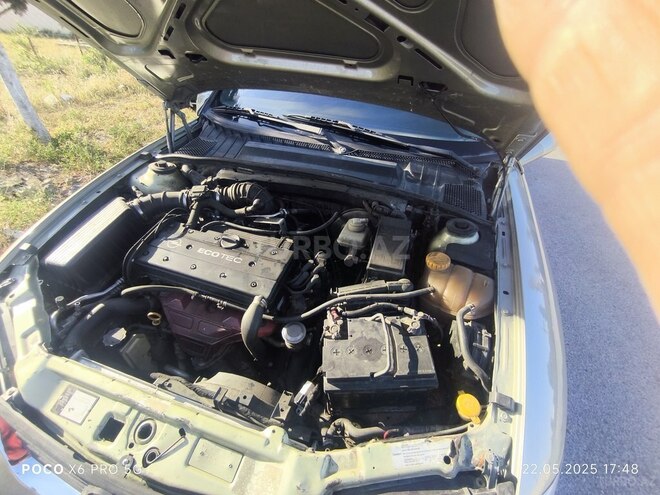 Opel Vectra 1996, 350,000 km - 2.0 l - Bakı