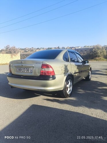 Opel Vectra 1996, 350,000 km - 2.0 l - Bakı