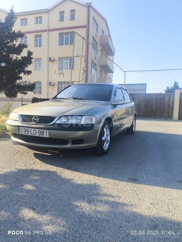 Opel Vectra 1996, 350,000 km - 2.0 l - Bakı