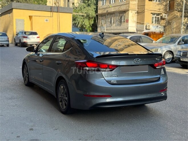 Hyundai Elantra 2018, 152,000 km - 2.0 л - Bakı