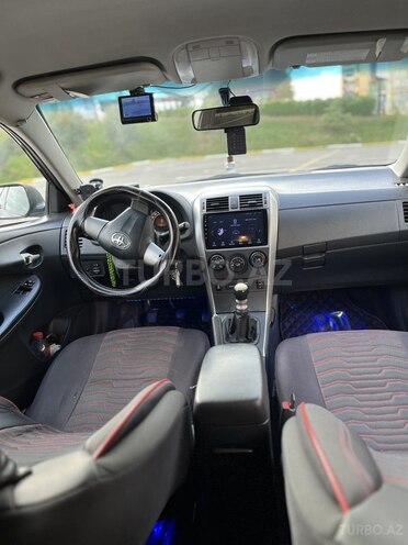 Toyota Corolla 2010, 289,000 km - 1.4 l - Bakı