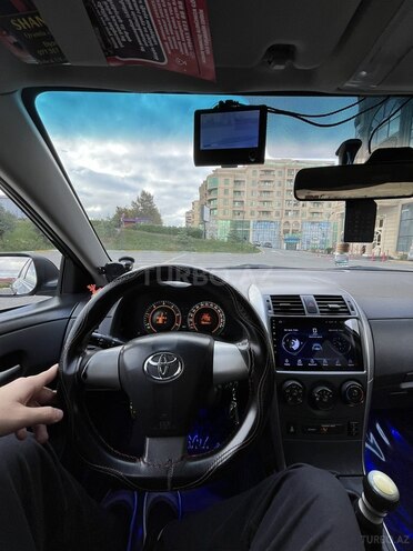 Toyota Corolla 2010, 289,000 km - 1.4 l - Bakı
