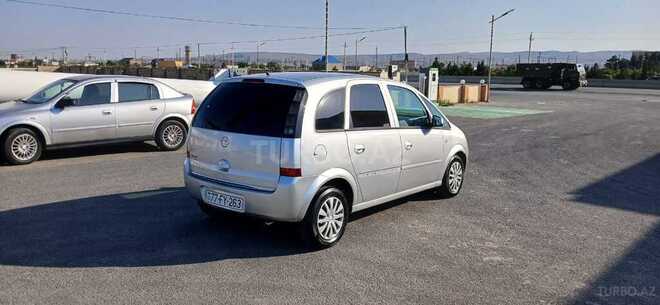 Opel Meriva-5