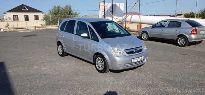 Opel Meriva-3