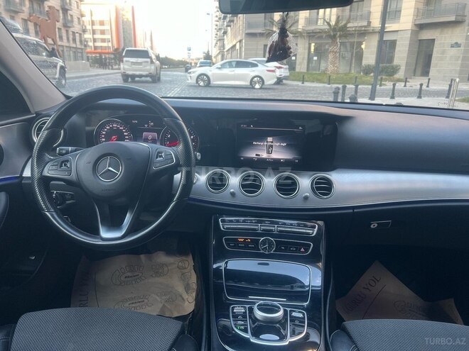 Mercedes E 200 2018, 133,000 km - 2.0 l - Bakı