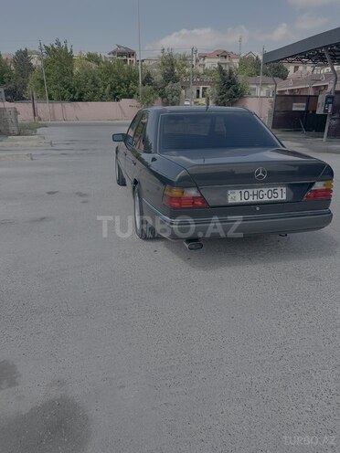 Mercedes E 230 1991, 448,000 km - 2.3 l - Bakı