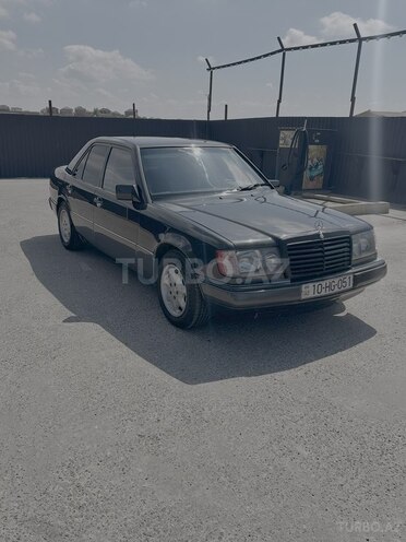 Mercedes E 230 1991, 448,000 km - 2.3 l - Bakı