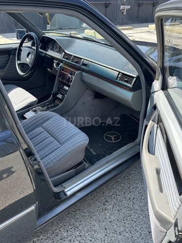 Mercedes E 230 1991, 448,000 km - 2.3 l - Bakı