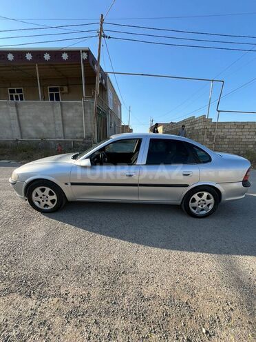 Opel Vectra 1997, 350,000 km - 2.0 l - Bakı