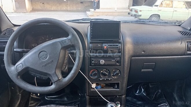 Opel Astra 2001, 495,201 km - 1.7 l - Bakı