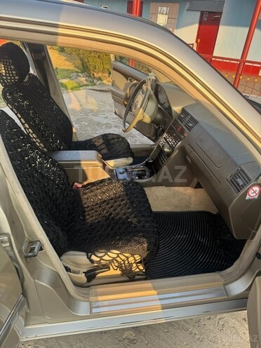 Mercedes C 220 1995, 365,000 km - 2.2 л - İmişli