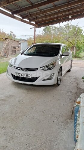 Hyundai Avante 2015, 240,000 km - 1.6 l - Bakı