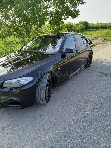 BMW 528 2012, 250,000 km - 2.0 l - Quba