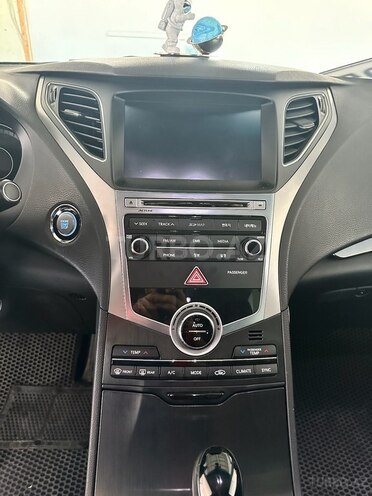 Hyundai Grandeur 2014, 236,000 km - 2.2 л - Bakı