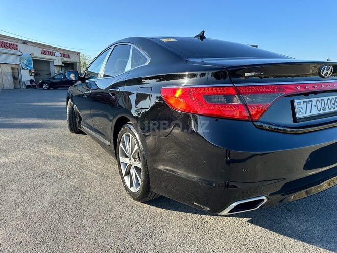 Hyundai Grandeur 2014, 236,000 km - 2.2 л - Bakı